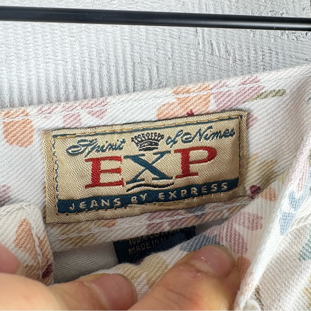 VTG EXP Spirit of Nimes Express Floral Print Women's Jeans Shorts 26” High Waist - Picture 5 of 8